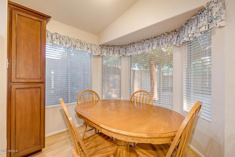 401 W Smoke Tree Rd, Gilbert, AZ 85233 photo 9
