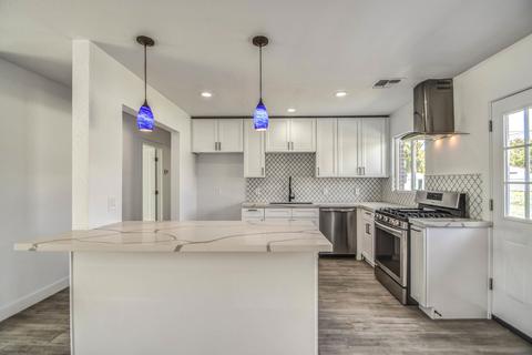 5637 N 8th Dr, Phoenix, AZ 85013 photo 13