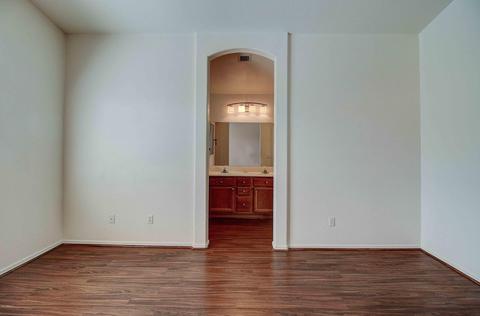 651 S Peppertree Dr, Gilbert, AZ 85296 photo 11
