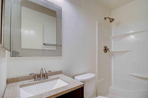 651 S Peppertree Dr, Gilbert, AZ 85296 photo 16