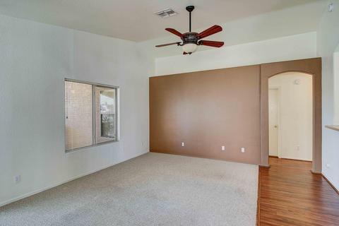 651 S Peppertree Dr, Gilbert, AZ 85296 photo 5