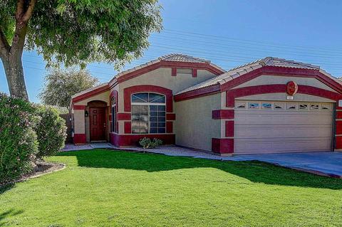 651 S Peppertree Dr, Gilbert, AZ 85296 photo 1
