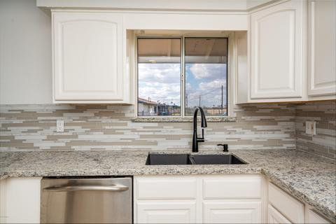2227 E Mobile Ln, Phoenix, AZ 85040 photo 7