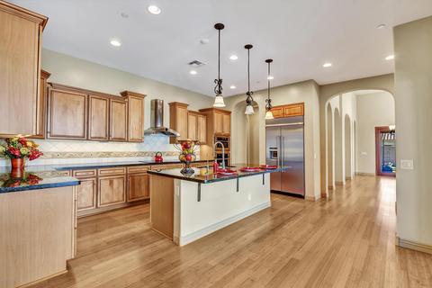 469 E Sunburst Ln, Tempe, AZ 85284 photo 10