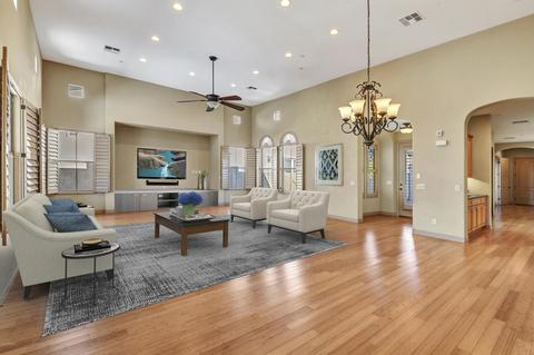469 E Sunburst Ln, Tempe, AZ 85284 photo 4