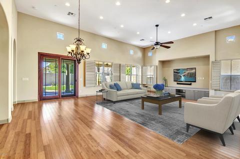 469 E Sunburst Ln, Tempe, AZ 85284 photo 5