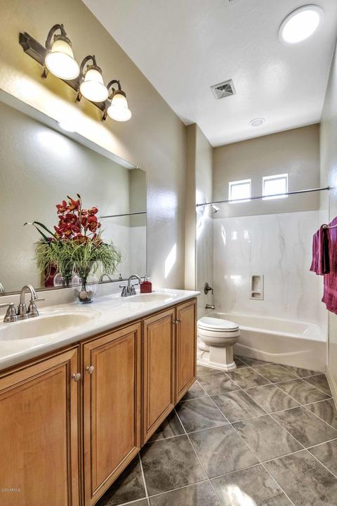 469 E Sunburst Ln, Tempe, AZ 85284 photo 23