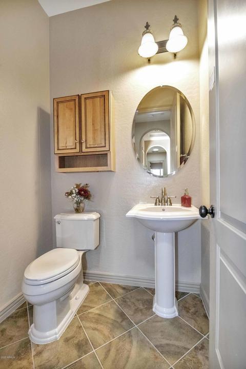 469 E Sunburst Ln, Tempe, AZ 85284 photo 15