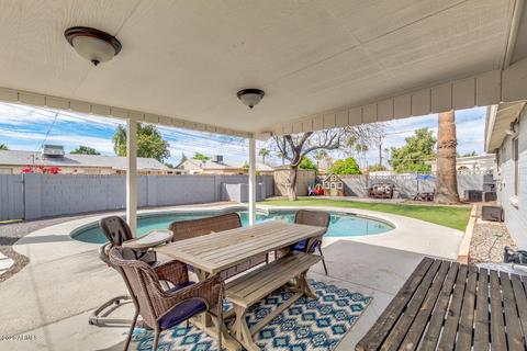 933 E Keim Dr, Phoenix, AZ 85014 photo 4