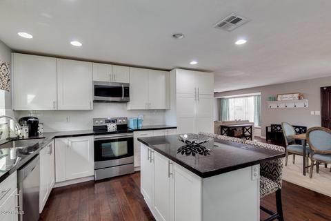 933 E Keim Dr, Phoenix, AZ 85014 photo 6