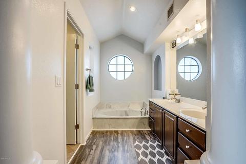 3234 E Longhorn Dr, Phoenix, AZ 85050 photo 27