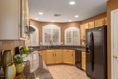4502 E Lone Cactus Dr, Phoenix, AZ 85050 photo 12