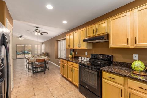4502 E Lone Cactus Dr, Phoenix, AZ 85050 photo 13