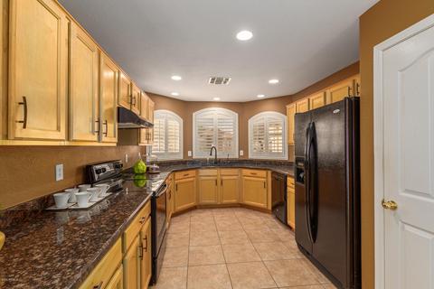 4502 E Lone Cactus Dr, Phoenix, AZ 85050 photo 11