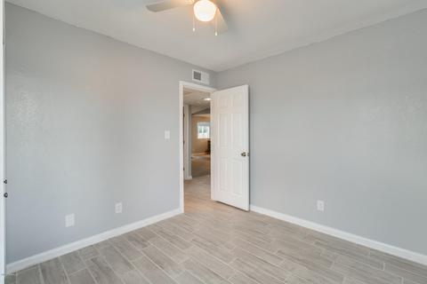 3215 E Claire Dr, Phoenix, AZ 85032 photo 16