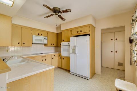 5160 E Pinchot Ave E, Phoenix, AZ 85018 photo 17