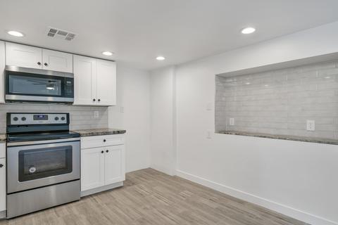 4701 E Palm Ln, Phoenix, AZ 85008 photo 9