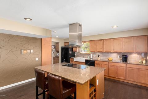 2140 W Eugie Ave, Phoenix, AZ 85029 photo 9