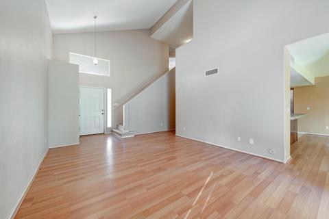 3925 E Wescott Dr, Phoenix, AZ 85050 photo 5