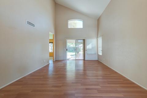 3925 E Wescott Dr, Phoenix, AZ 85050 photo 3