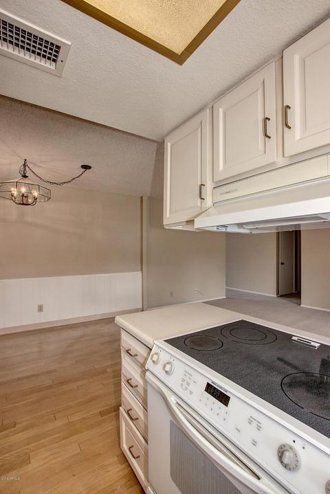 2631 E Mercer Ln, Phoenix, AZ 85028 photo 11