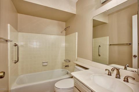 2631 E Mercer Ln, Phoenix, AZ 85028 photo 17