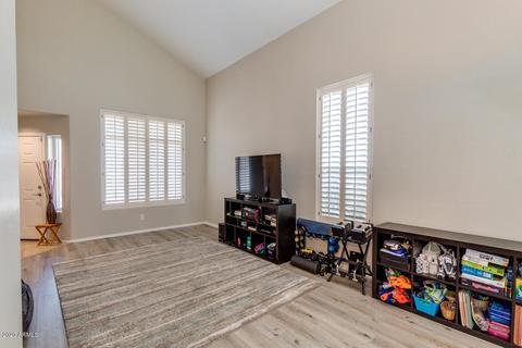 1835 E Drake Dr, Tempe, AZ 85283 photo 4