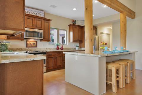 5704 E Pioneer St, Apache Junction, AZ 85119 photo 3