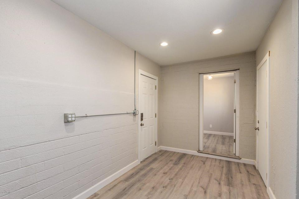  230 W Saint Charles Ave, Phoenix, AZ 85041 photo 12