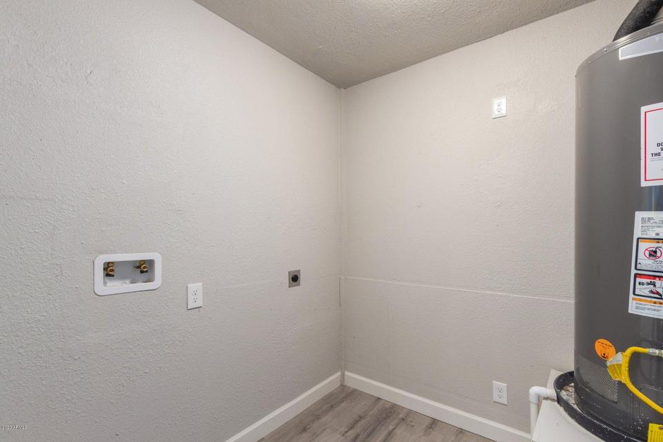  230 W Saint Charles Ave, Phoenix, AZ 85041 photo 24