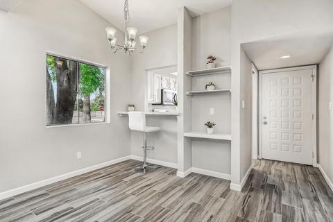 413 E Linda Ln #B, Gilbert, AZ 85234 photo 7