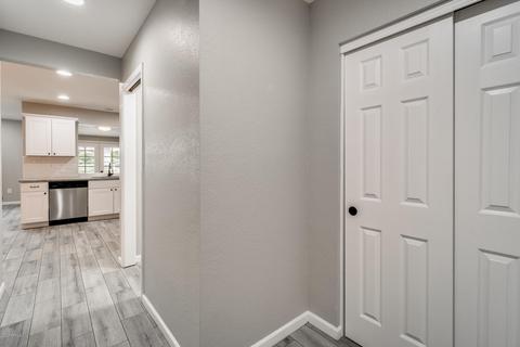 4464 E Covina St, Mesa, AZ 85205 photo 5