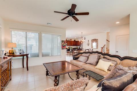 4729 E Woodside Way, Gilbert, AZ 85297 photo 8