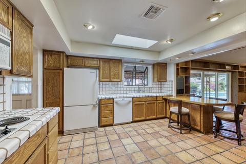 8626 N 15th Dr, Phoenix, AZ 85021 photo 11