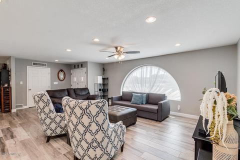 2080 E Riviera Dr, Tempe, AZ 85282 photo 8