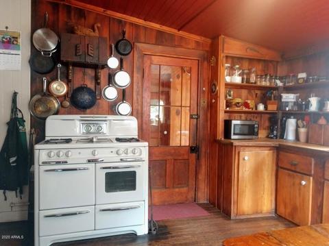 211 Youngblood Hl # C, Bisbee, AZ 85603 photo 5