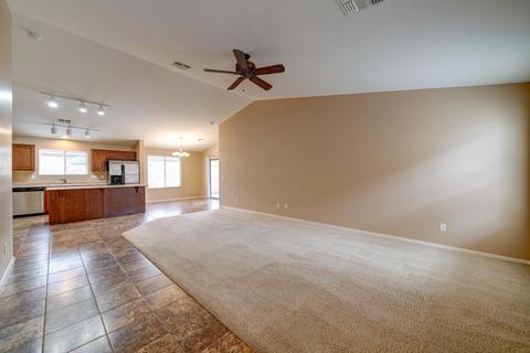 2977 E Aris Dr, Gilbert, AZ 85298 photo 5