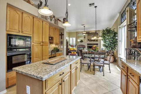 1866 E Dava Dr, Tempe, AZ 85283 photo 11