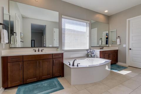 3929 E Peartree Ln, Gilbert, AZ 85298 photo 27