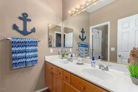 3831 E Pinon Ct, Gilbert, AZ 85234 photo 12