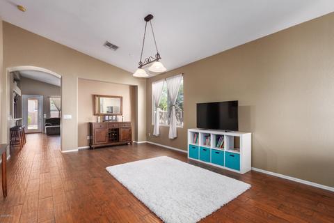 3831 E Pinon Ct, Gilbert, AZ 85234 photo 2