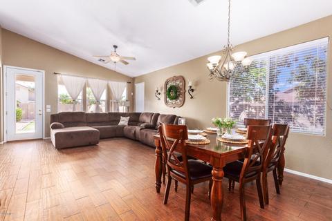 3831 E Pinon Ct, Gilbert, AZ 85234 photo 4