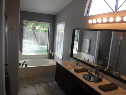 507 E Page Ave, Gilbert, AZ 85234 photo 11