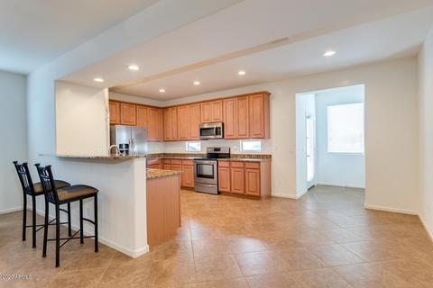 3921 E Blue Spruce Ln, Gilbert, AZ 85298 photo 9