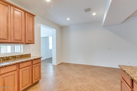 3921 E Blue Spruce Ln, Gilbert, AZ 85298 photo 15