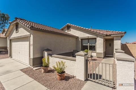 1126 E Milada Dr, Phoenix, AZ 85042 photo 2