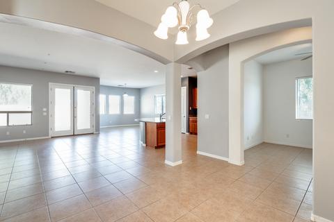 1368 E Clark Dr, Gilbert, AZ 85297 photo 15