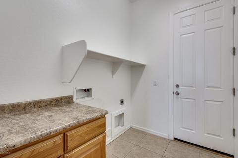 1368 E Clark Dr, Gilbert, AZ 85297 photo 29