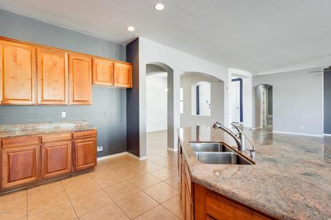 1368 E Clark Dr, Gilbert, AZ 85297 photo 10