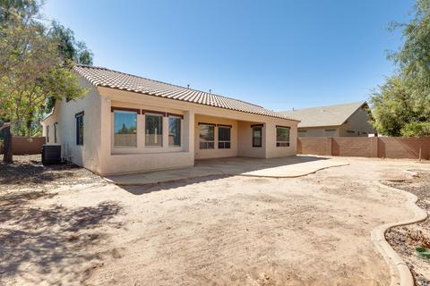 1368 E Clark Dr, Gilbert, AZ 85297 photo 5